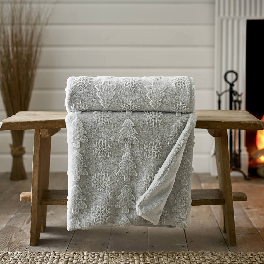 Deyongs Winter Forest Silver Faux Fur Fawn Throw